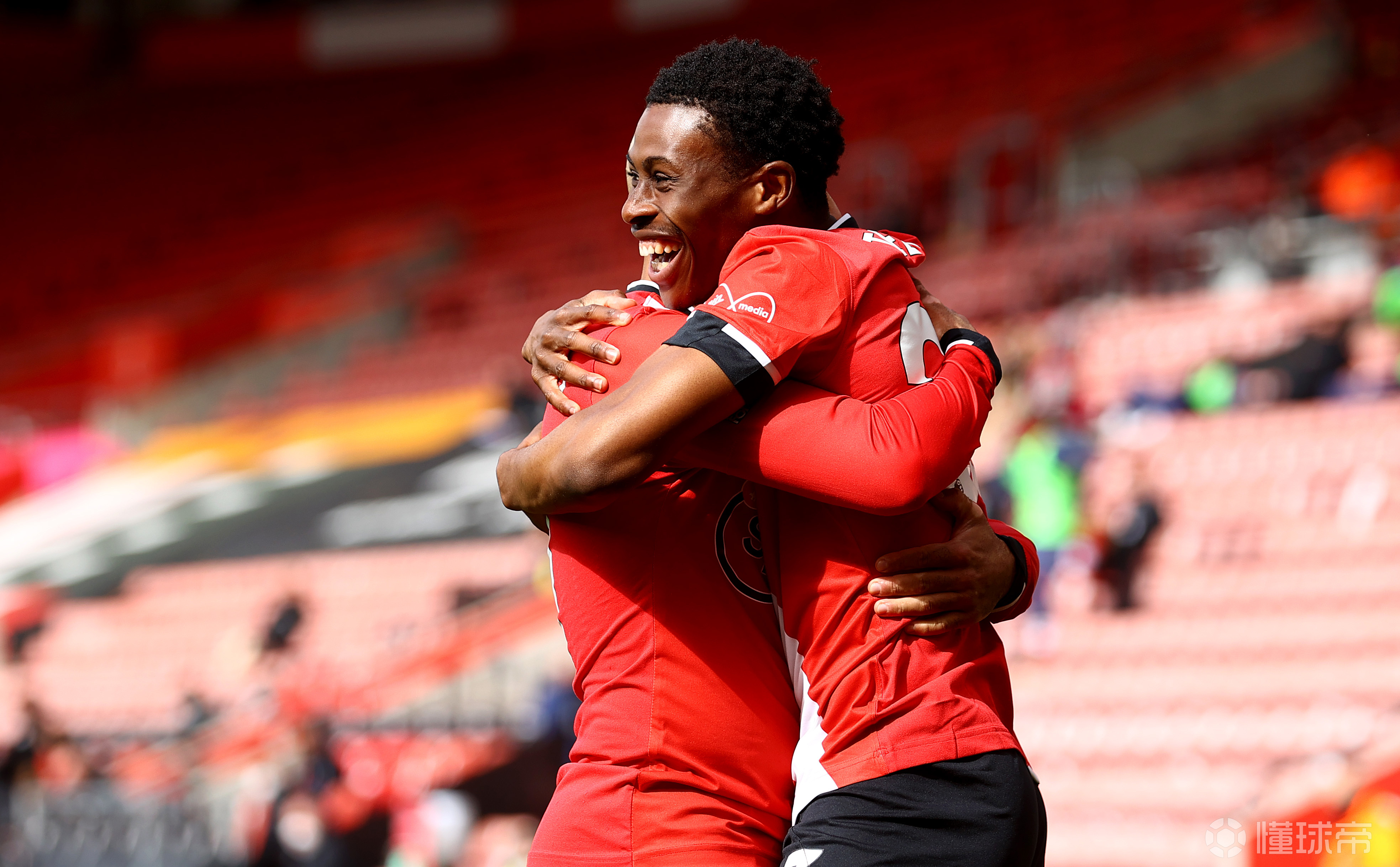 乐鱼体育网站入口-破晓勇士面临巨大挑战，球队需要集体奋斗