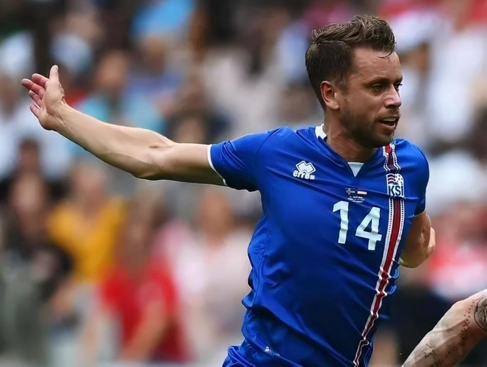 乐鱼-丹麦羽毛球队爆冷法国羽毛球队,辛杜制霸全场的简单介绍