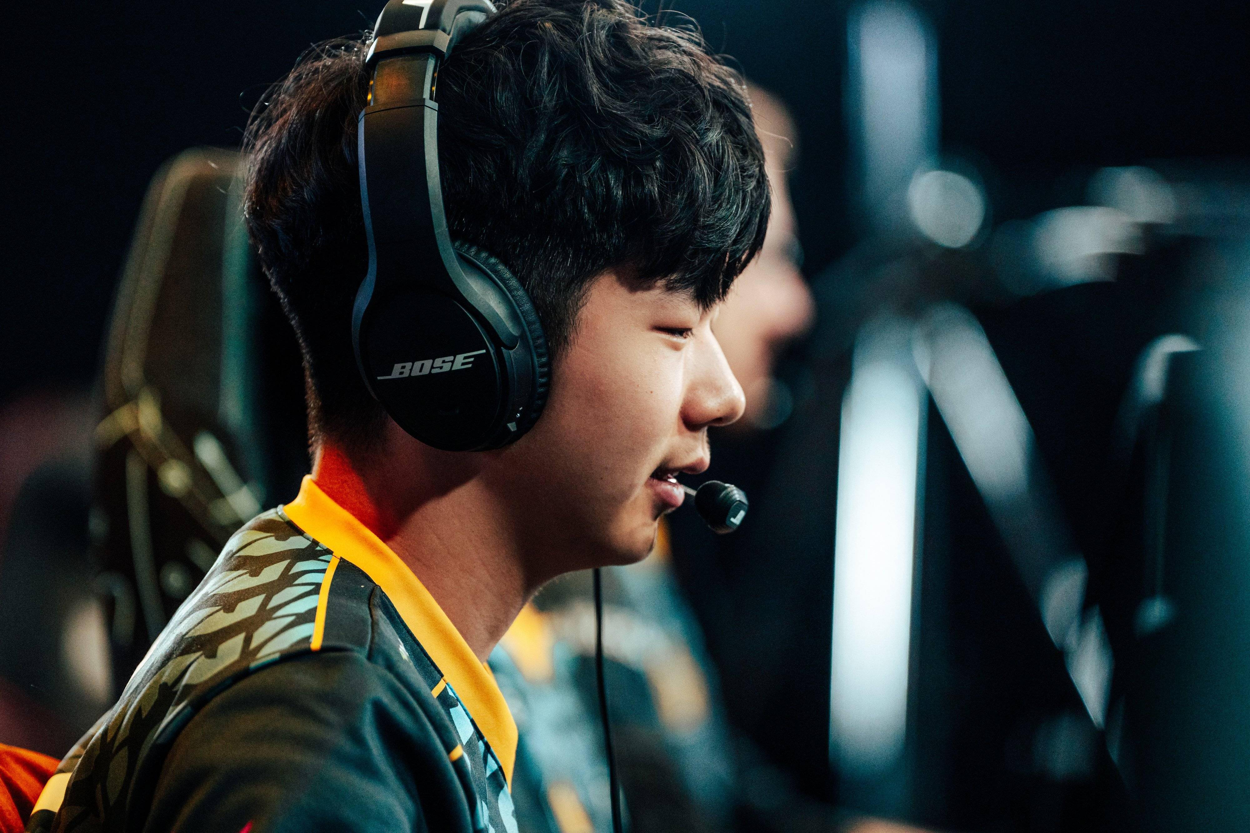 乐鱼官网-关于T1轻取EG，Clozer爆发神勇的信息